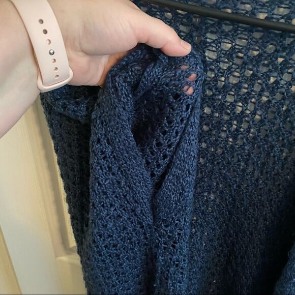 Charming Charlie Open Knit Poncho Sweater Size Small - Picture 6 of 7